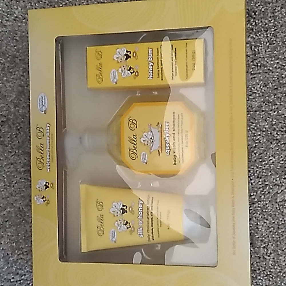 Bella B welcome home baby bath kit